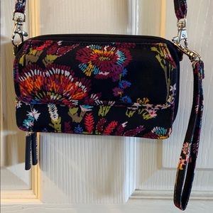 Vera Bradley 3 compartment wallet/crossbody